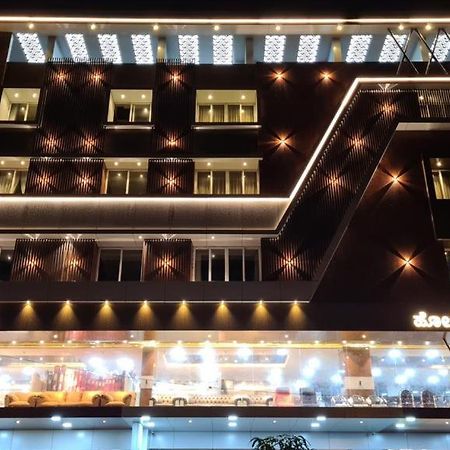 Hotel Eden Карвар Экстерьер фото