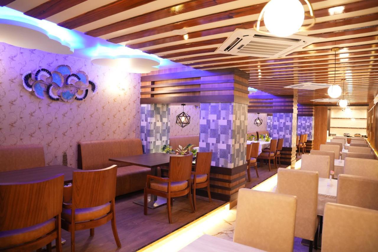 Hotel Eden Карвар Экстерьер фото