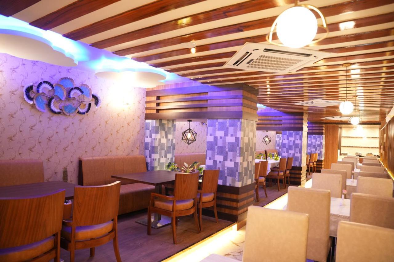 Hotel Eden Карвар Экстерьер фото