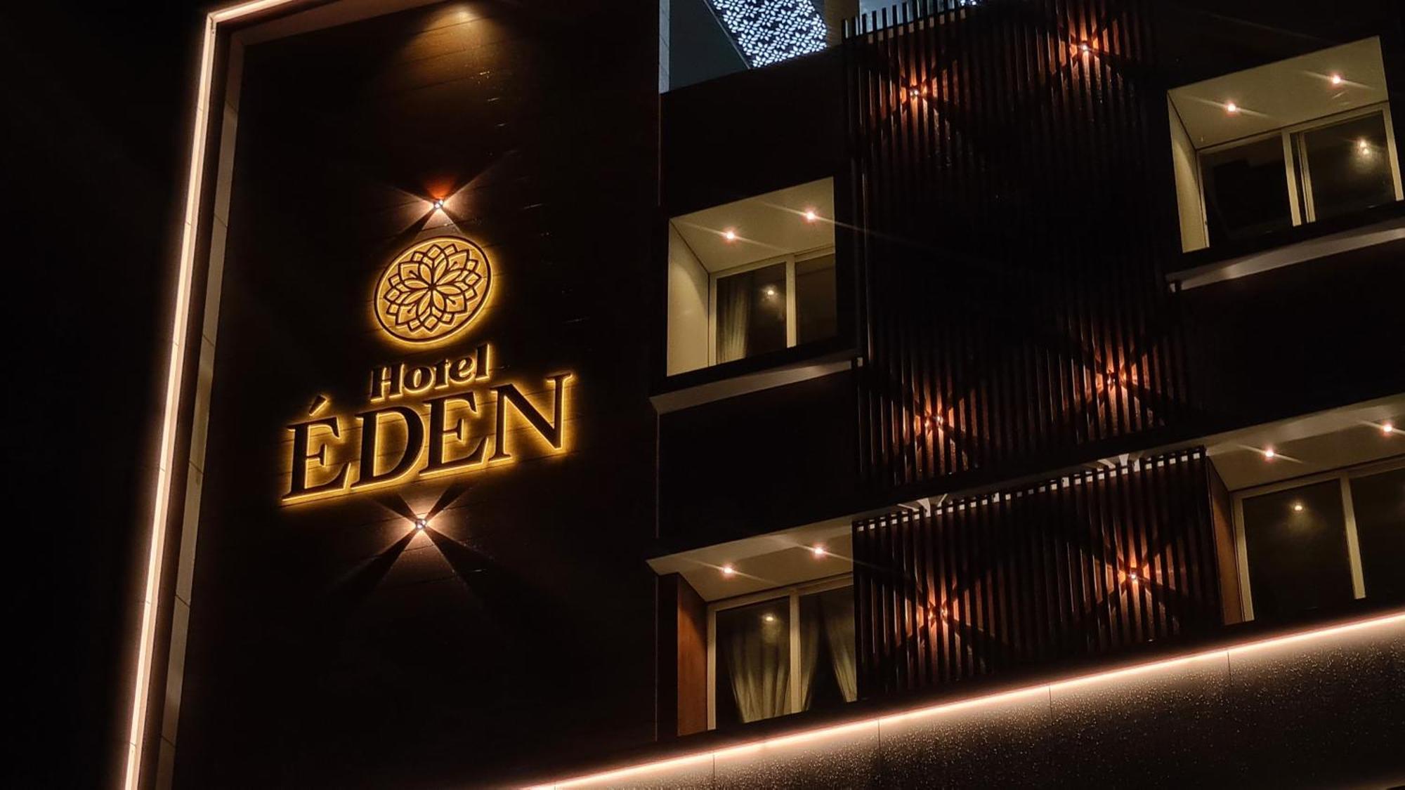 Hotel Eden Карвар Экстерьер фото